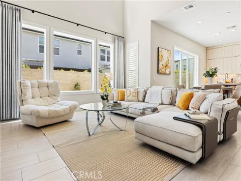 200  Longden  , Lake Forest, CA