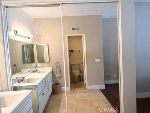 19431  Rue De Valore  14A , Lake Forest, CA