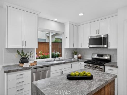 41  Fairfield  , Lake Forest, CA