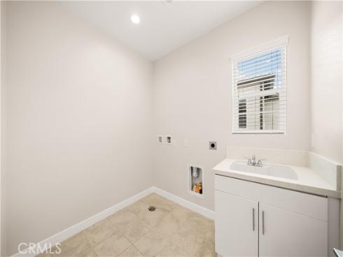 150  Edna  , Lake Forest, CA