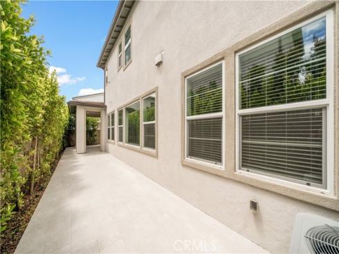 150  Edna  , Lake Forest, CA