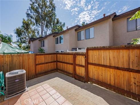 25885  Trabuco  206  Road, Lake Forest, CA