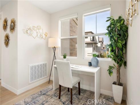 130  Pin  , Lake Forest, CA