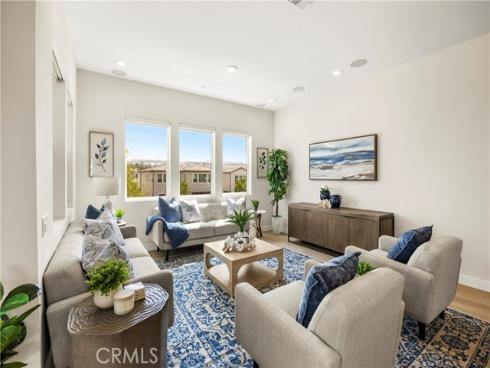 130  Pin  , Lake Forest, CA