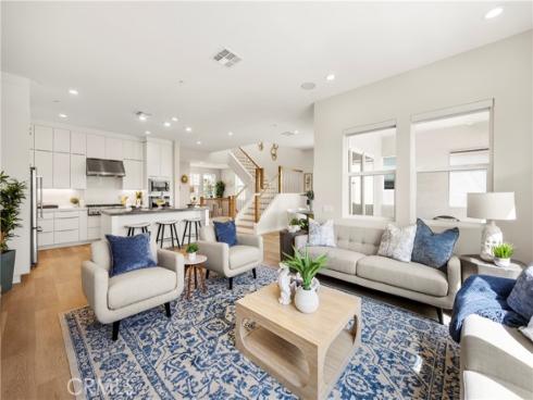 130  Pin  , Lake Forest, CA