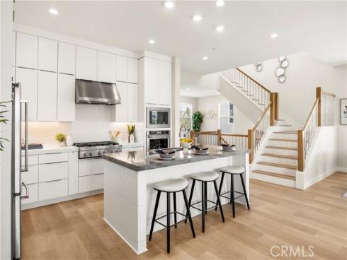 130  Pin  , Lake Forest, CA