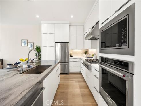 130  Pin  , Lake Forest, CA