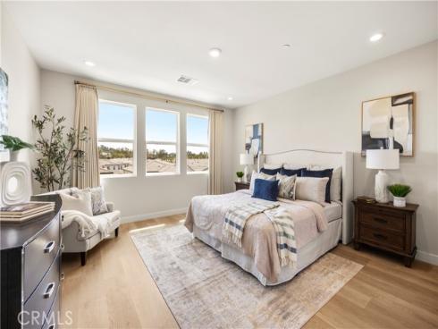 130  Pin  , Lake Forest, CA