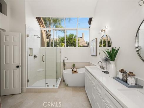 29  Calabria  , Lake Forest, CA