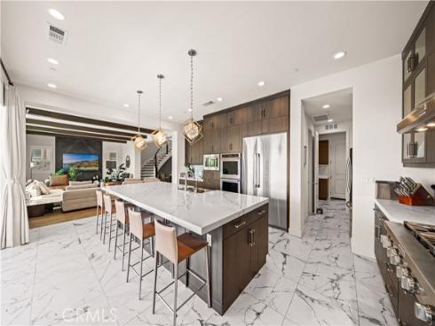 2592  Highland Oak   Court, Lake Forest, CA