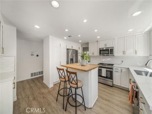 22112  Comanche  , Lake Forest, CA