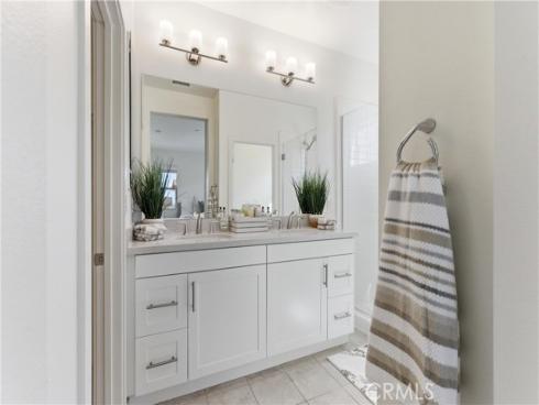 600  Shadowbrook  , Lake Forest, CA