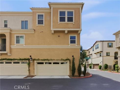 600  Shadowbrook  , Lake Forest, CA