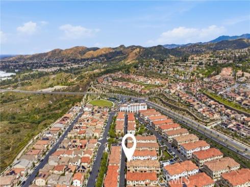 600  Shadowbrook  , Lake Forest, CA