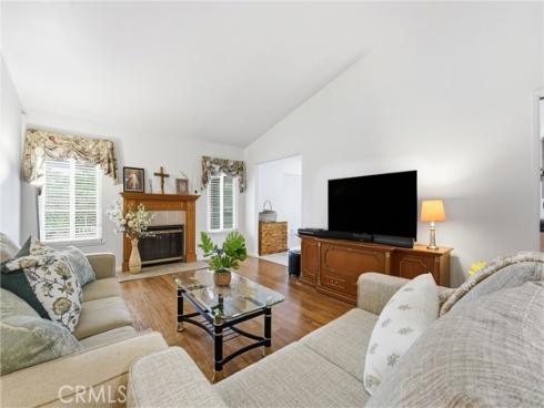 22712  Foxborough  , Lake Forest, CA