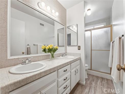 22712  Foxborough  , Lake Forest, CA