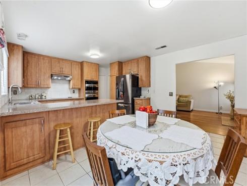 22712  Foxborough  , Lake Forest, CA