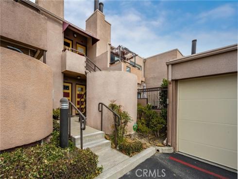 25761 Le Parc 105