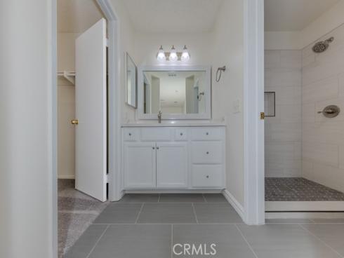 23222  Orange  4 , Lake Forest, CA