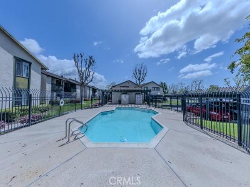 23222  Orange  4 , Lake Forest, CA