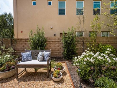 33  Sorrel  , Lake Forest, CA