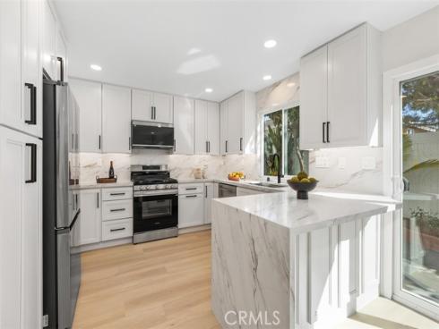 5  Chatri   Circle, Lake Forest, CA