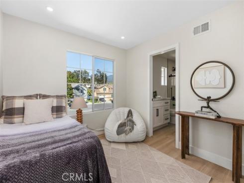 5  Chatri   Circle, Lake Forest, CA