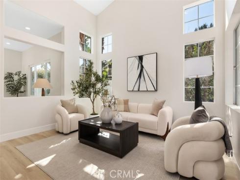 5  Chatri   Circle, Lake Forest, CA