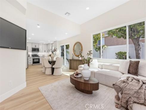 5  Chatri   Circle, Lake Forest, CA