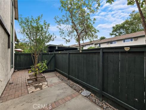 23252  Orange  7 , Lake Forest, CA