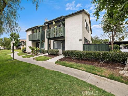 23252  Orange  7 , Lake Forest, CA