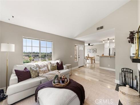 21256 Camelia , Lake Forest, CA