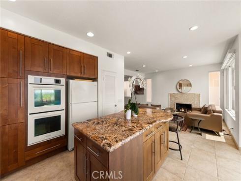 51  La Perla  , Lake Forest, CA
