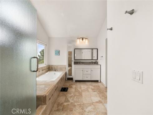51  La Perla  , Lake Forest, CA