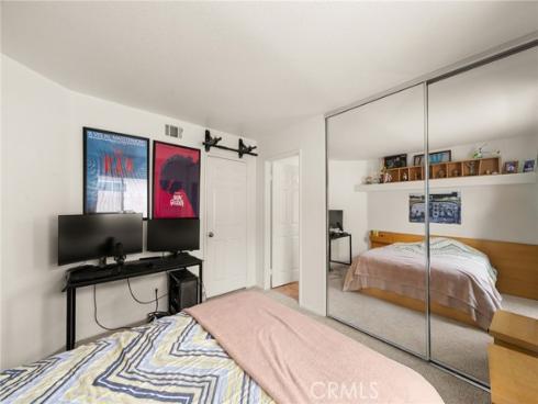 51  La Perla  , Lake Forest, CA