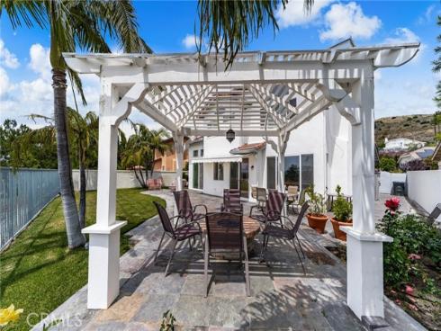 51  La Perla  , Lake Forest, CA