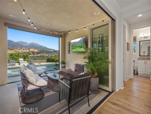 1835 Aliso Canyon , Lake Forest, CA