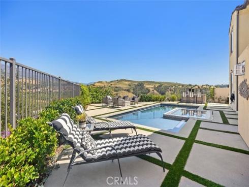 1835 Aliso Canyon , Lake Forest, CA