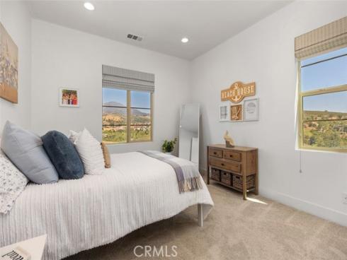 1835 Aliso Canyon , Lake Forest, CA