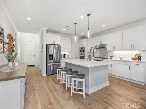 1835 Aliso Canyon , Lake Forest, CA