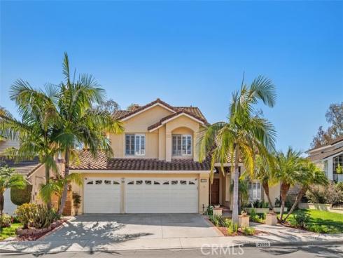 21086  Cantebury  , Lake Forest, CA