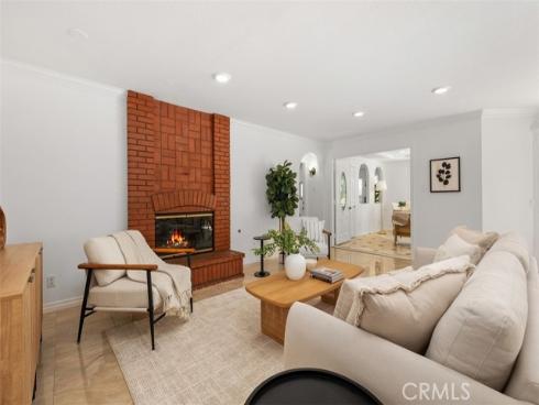21086  Cantebury  , Lake Forest, CA