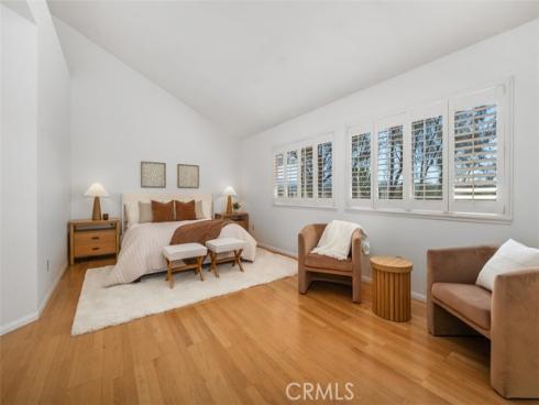 21086  Cantebury  , Lake Forest, CA