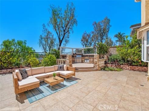 21086  Cantebury  , Lake Forest, CA