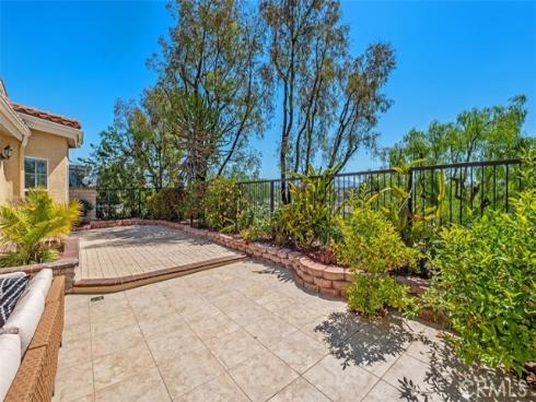 21086  Cantebury  , Lake Forest, CA