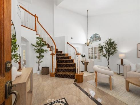 21086  Cantebury  , Lake Forest, CA