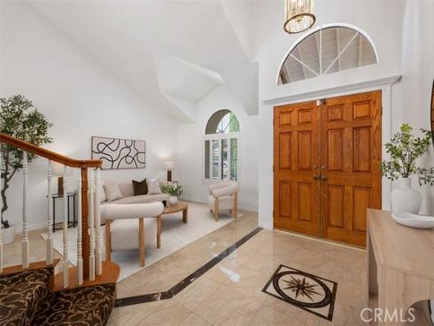 21086  Cantebury  , Lake Forest, CA