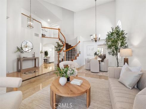 21086  Cantebury  , Lake Forest, CA