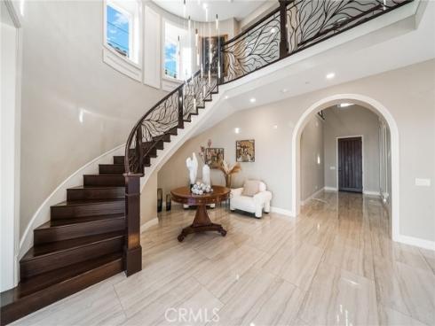 1132  Summit Oak  , Lake Forest, CA