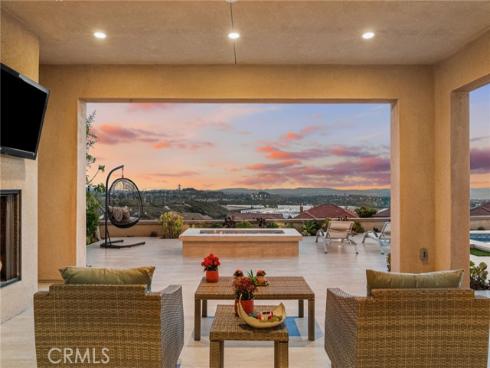 1132  Summit Oak  , Lake Forest, CA